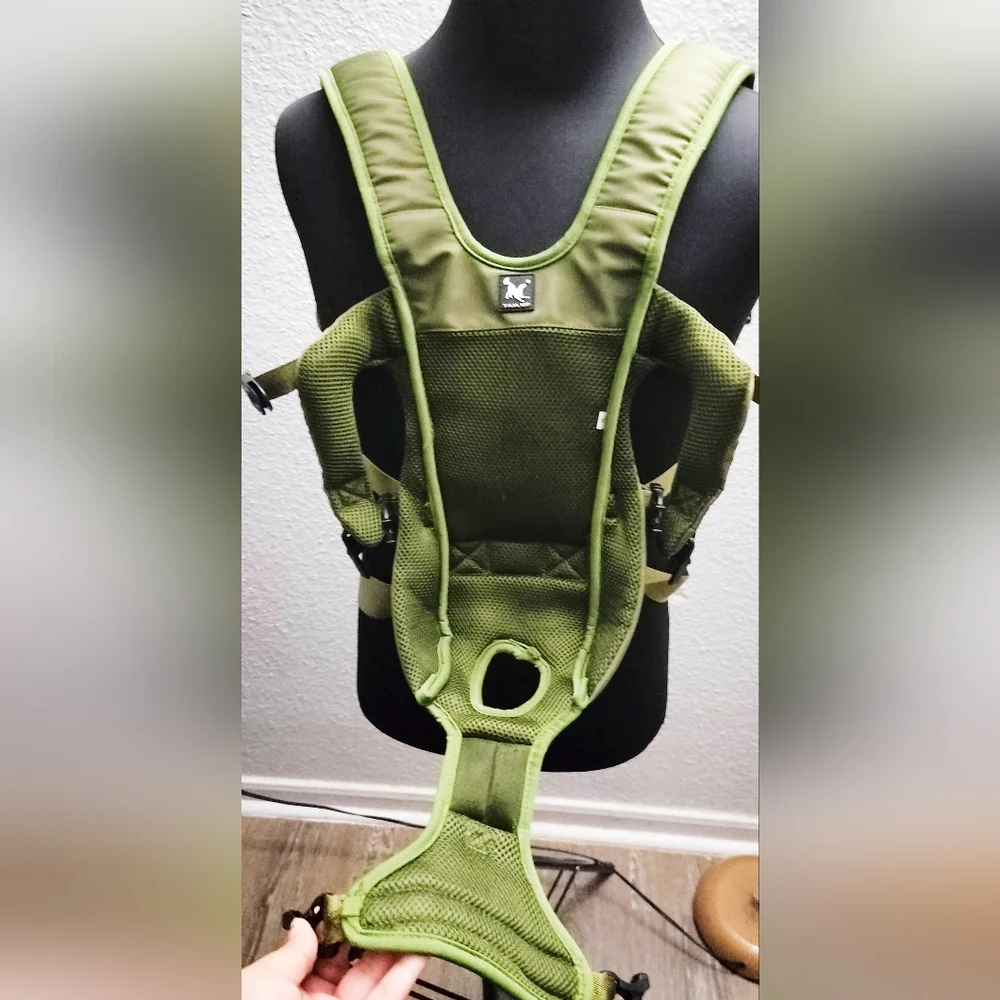 Green TAILUP Pet Carrier Backpack for small Dogs travel bag